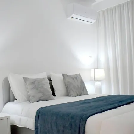 2 Bedroom Apartment, Semeli Complex- By Noma Stays Cyprus Apartment Paphos