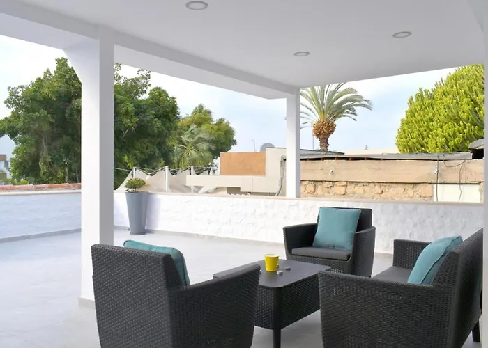 Apartamento 2 Bedroom Apartment, Semeli Complex- By Imh Travel & Tours Paphos