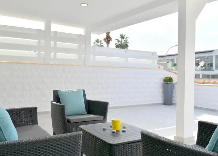 Apartamento 2 Bedroom Apartment, Semeli Complex- By Imh Travel & Tours Paphos