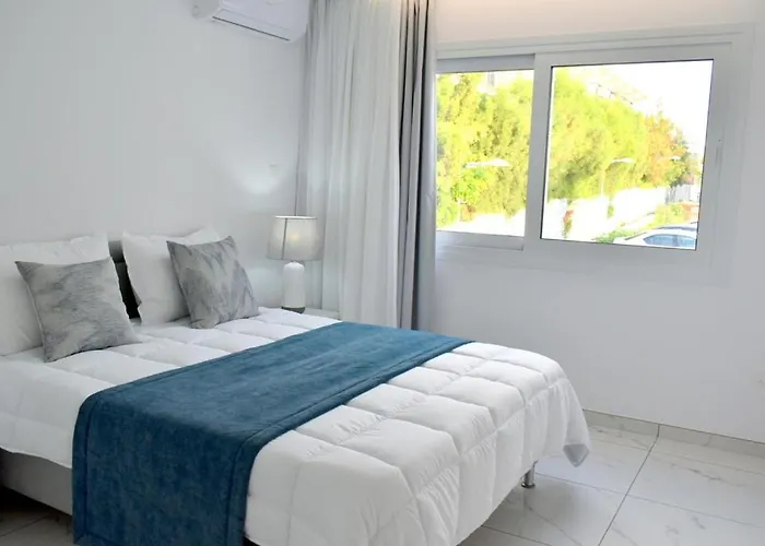 2 Bedroom Apartment, Semeli Complex- By Imh Travel & Tours アパート