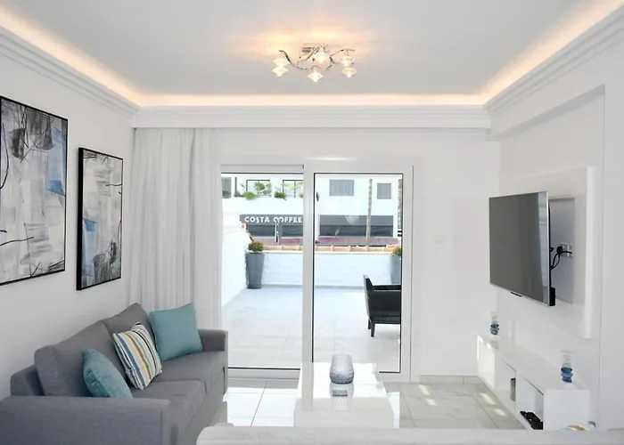 2 Bedroom Apartment, Semeli Complex- By Imh Travel & Tours Paphos