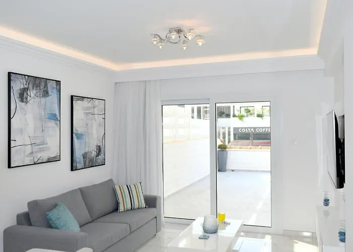 2 Bedroom Apartment, Semeli Complex- By Imh Travel & Tours Apartamento