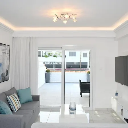 2 Bedroom Apartment, Semeli Complex- By Imh Travel & Tours بافوس